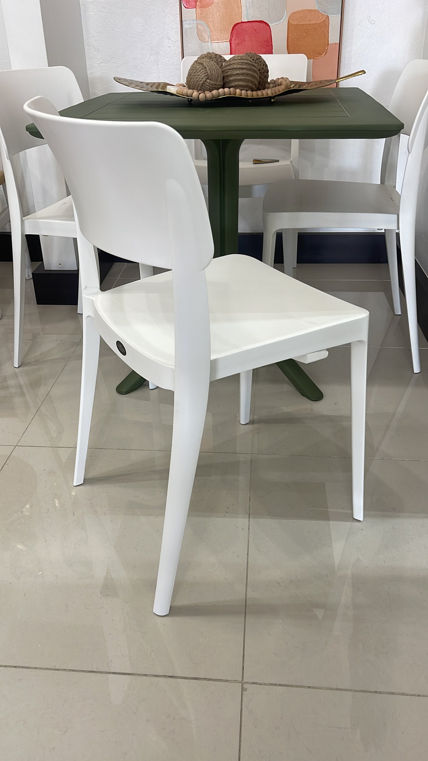 Sillas Blancas Comerciales