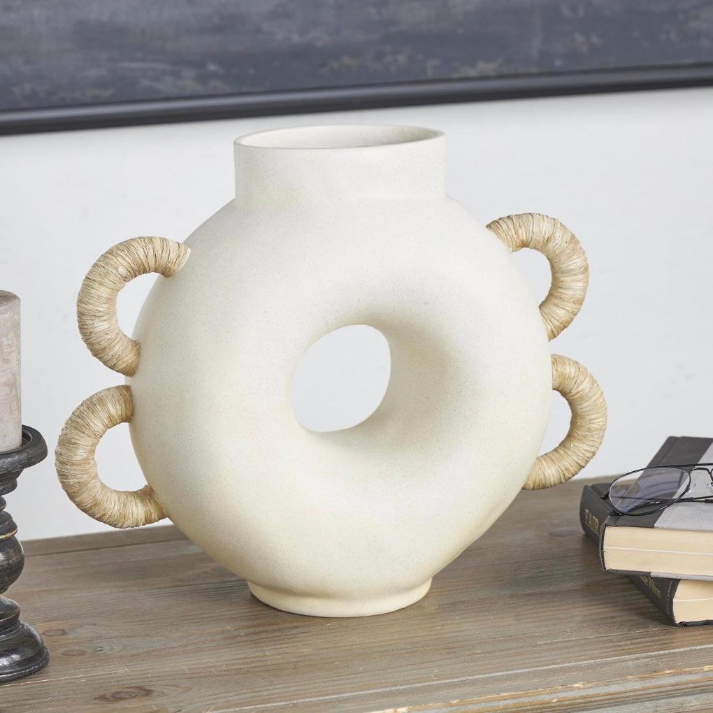Cream Resin Geometric Round Speckled Decorative Vase
