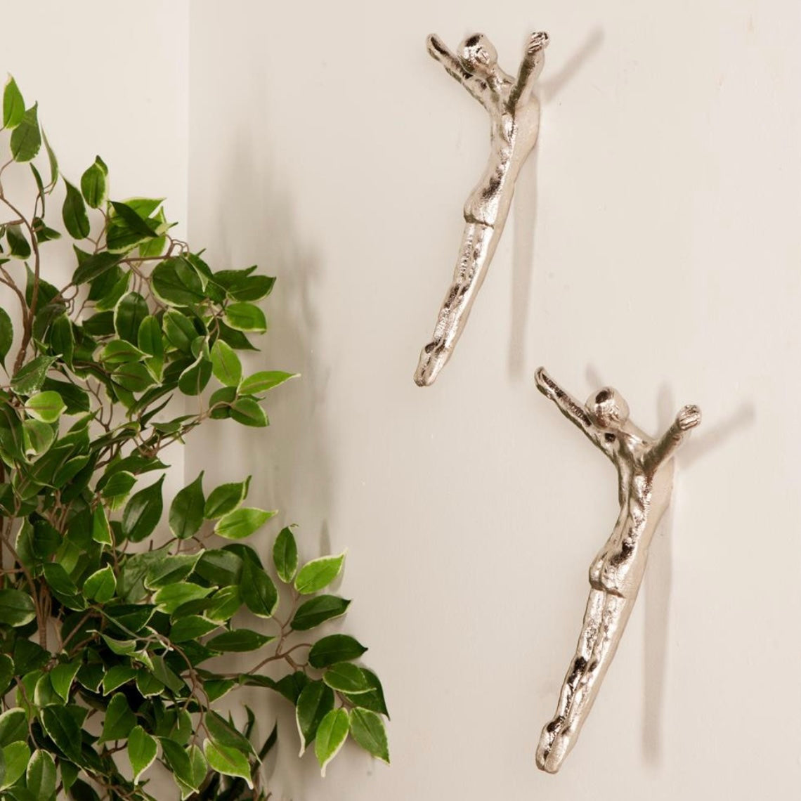 set of 5 - Silver aluminum divers wall decoration