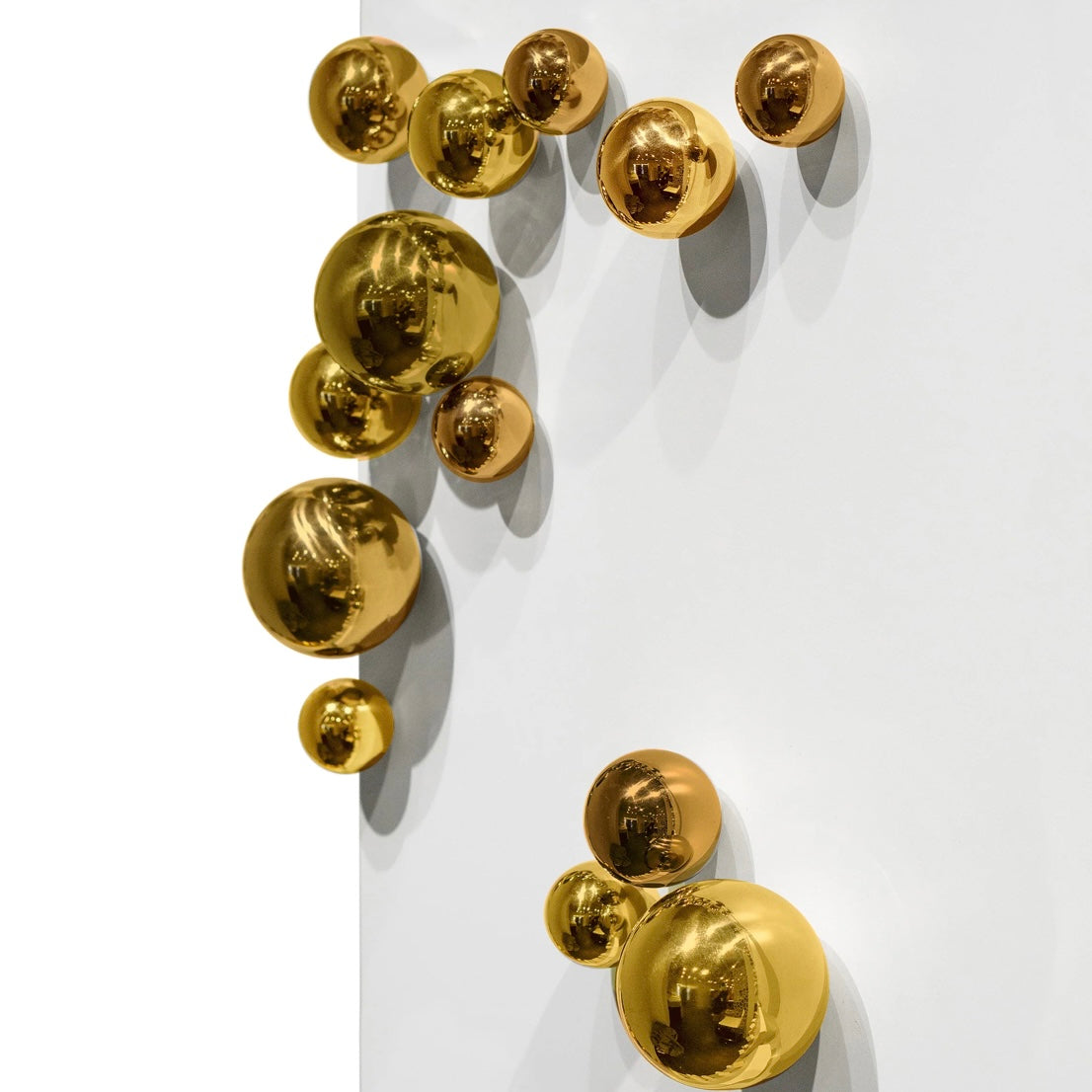Wall Play Orbs Set of 10 - Glossy Gold