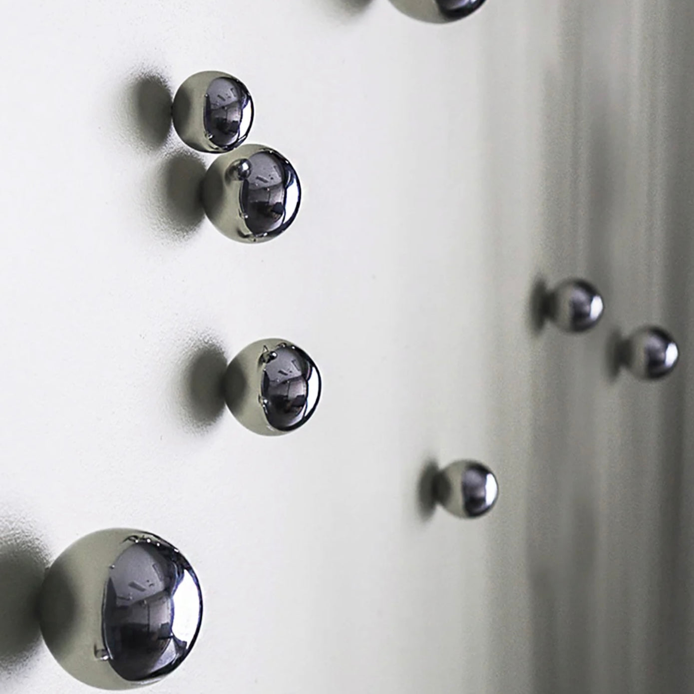 Wall Play Orbs Set of 10 - Glossy Silver