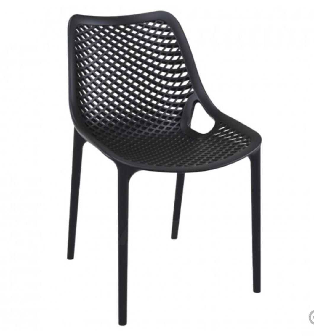 AURA stackable outdoor chair