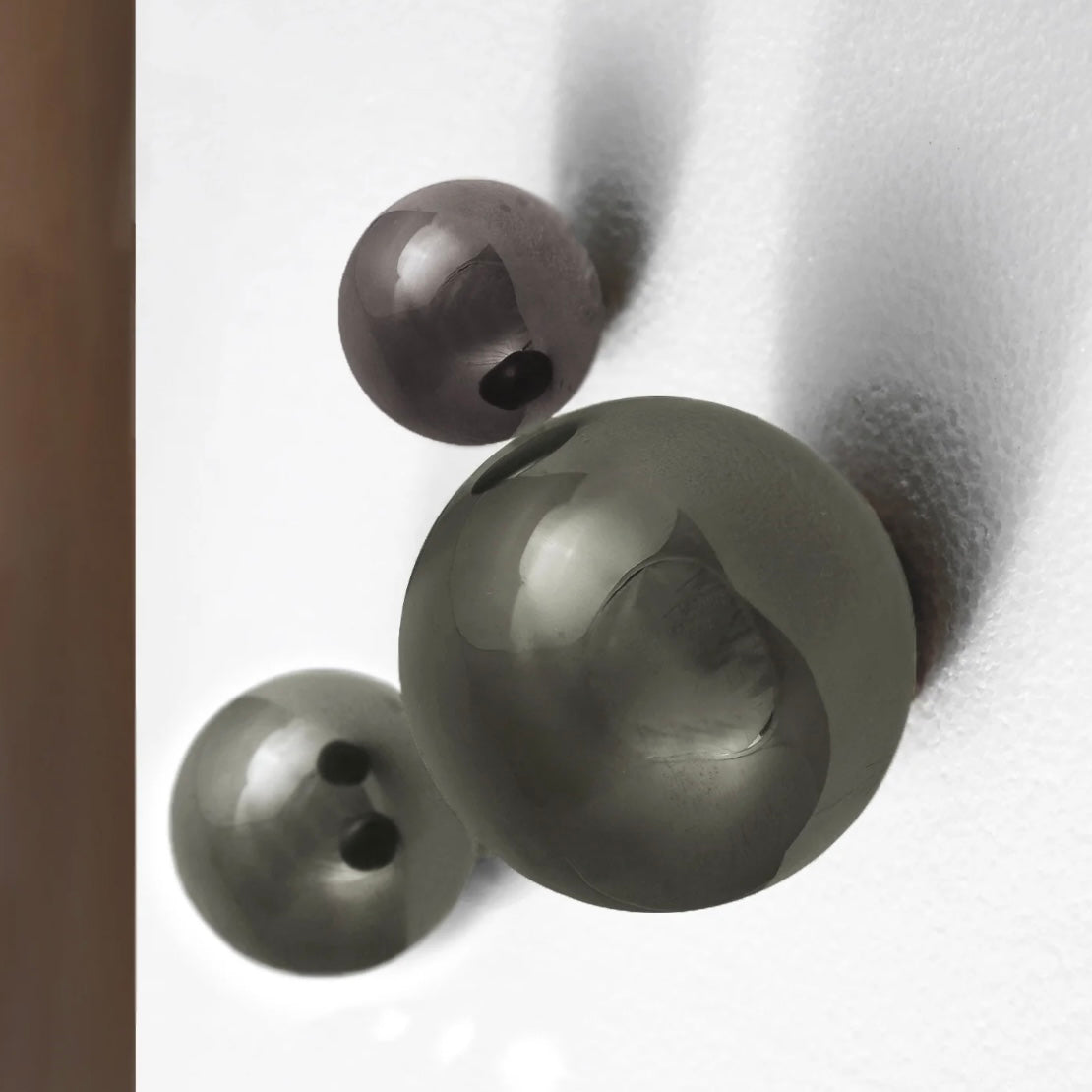 Wall Play Orbs Set of 10 - Glossy Black