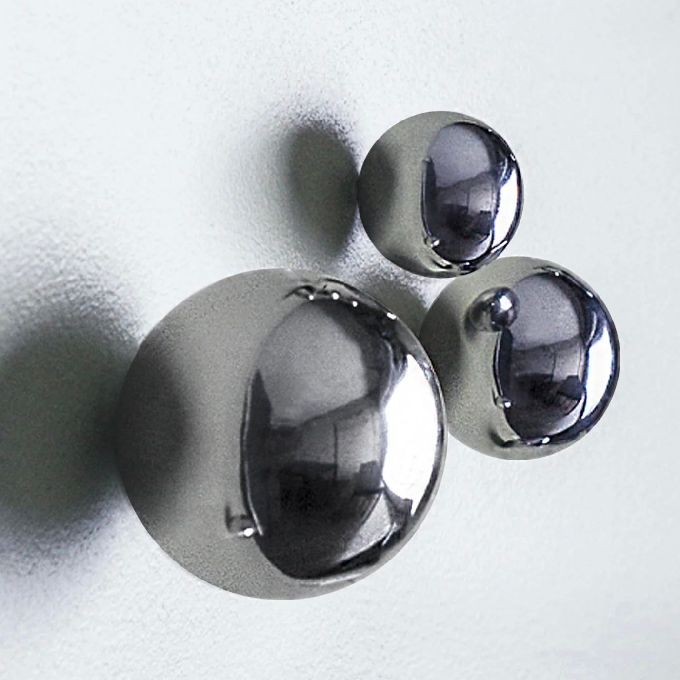 Wall Play Orbs Set of 10 - Glossy Silver