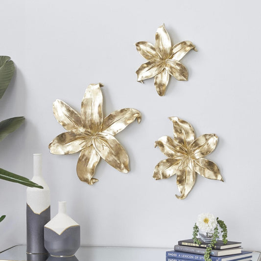 Gold polystone floral wall decor
