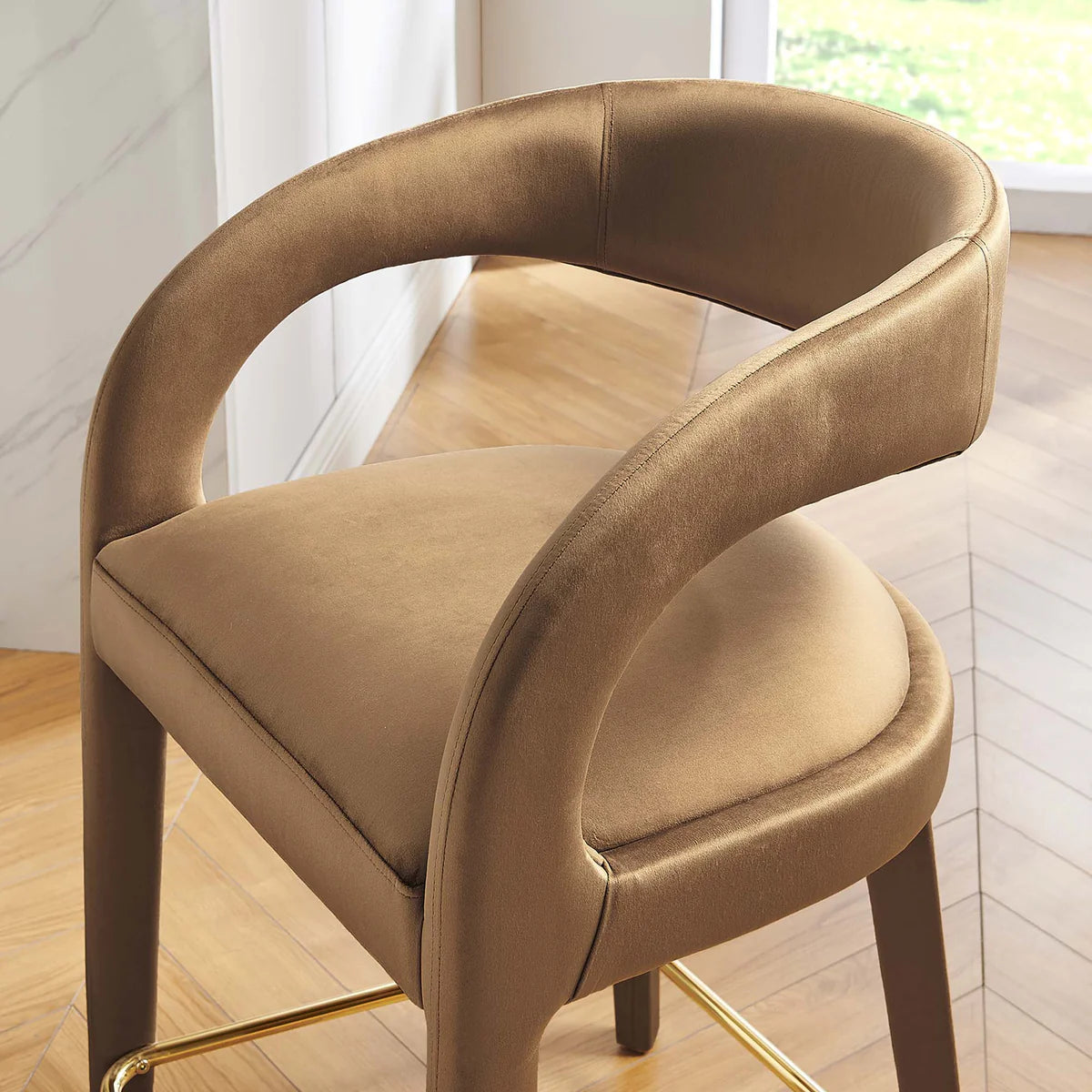 Pinnacle Counter Stool